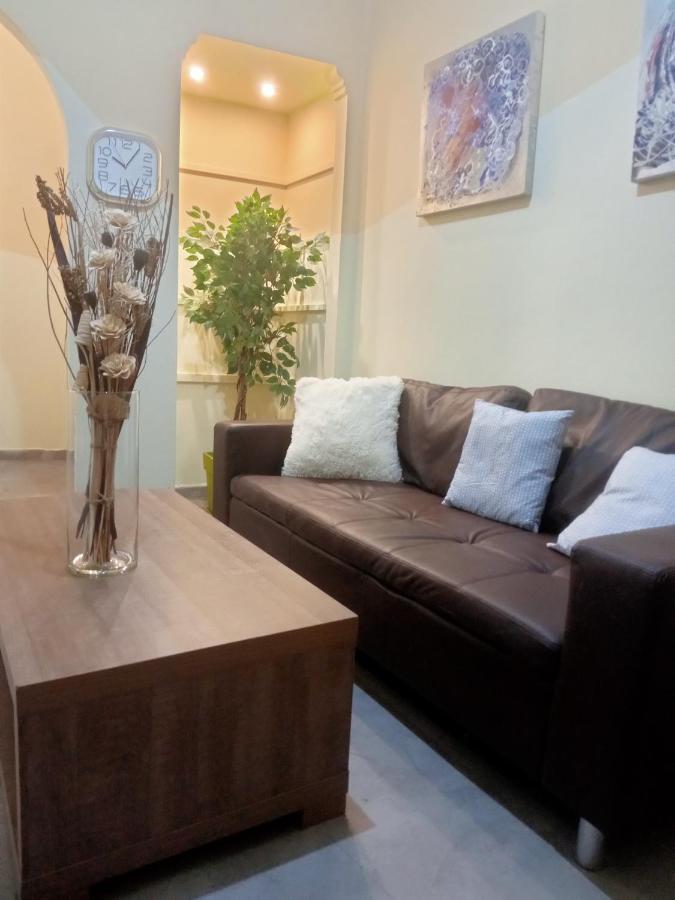 Koukaki-Acropolis Roomy With A Private Veranda Apt. アテネ エクステリア 写真