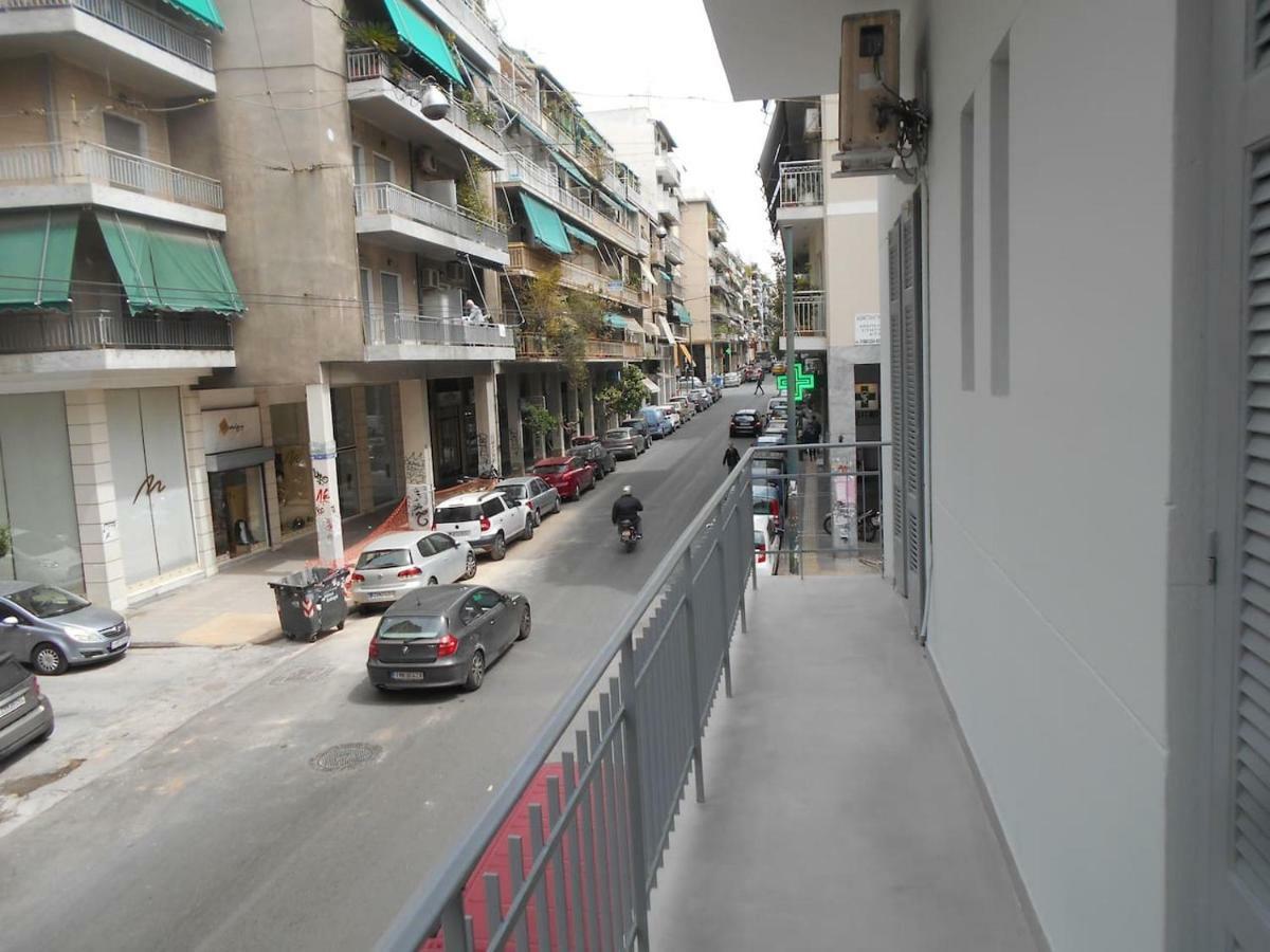 Koukaki-Acropolis Roomy With A Private Veranda Apt. アテネ エクステリア 写真