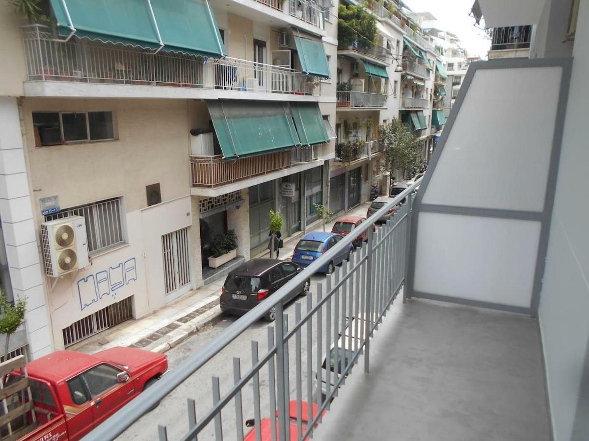 Koukaki-Acropolis Roomy With A Private Veranda Apt. アテネ エクステリア 写真