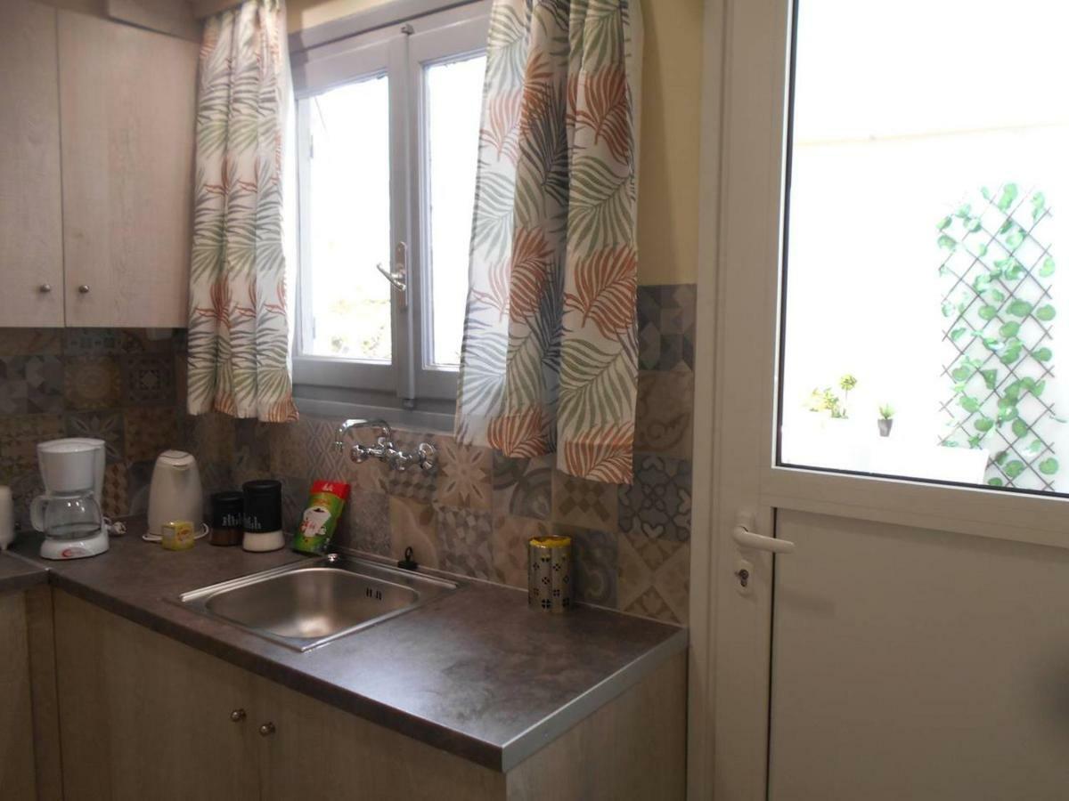 Koukaki-Acropolis Roomy With A Private Veranda Apt. アテネ エクステリア 写真