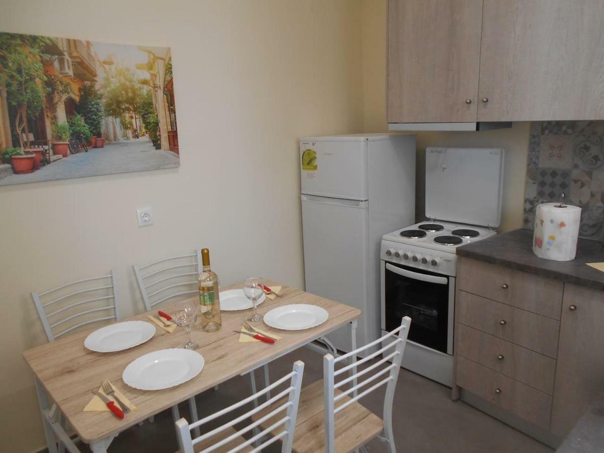 Koukaki-Acropolis Roomy With A Private Veranda Apt. アテネ エクステリア 写真